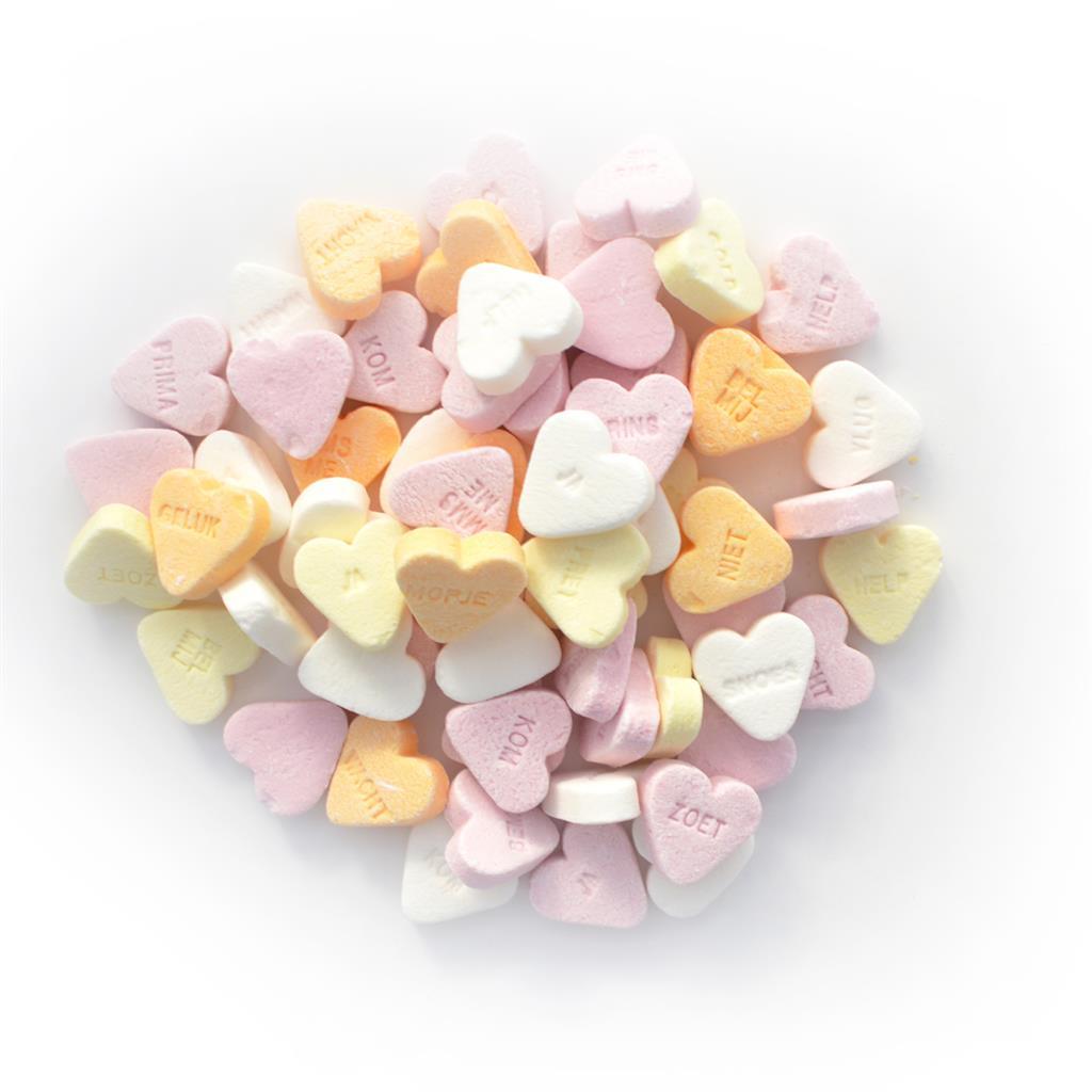 Harde suikerhartjes met boodschap